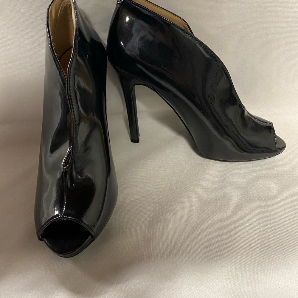 BCBGenration Patent Leather booties
